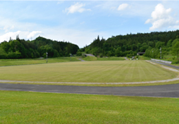 スノーハープグランド